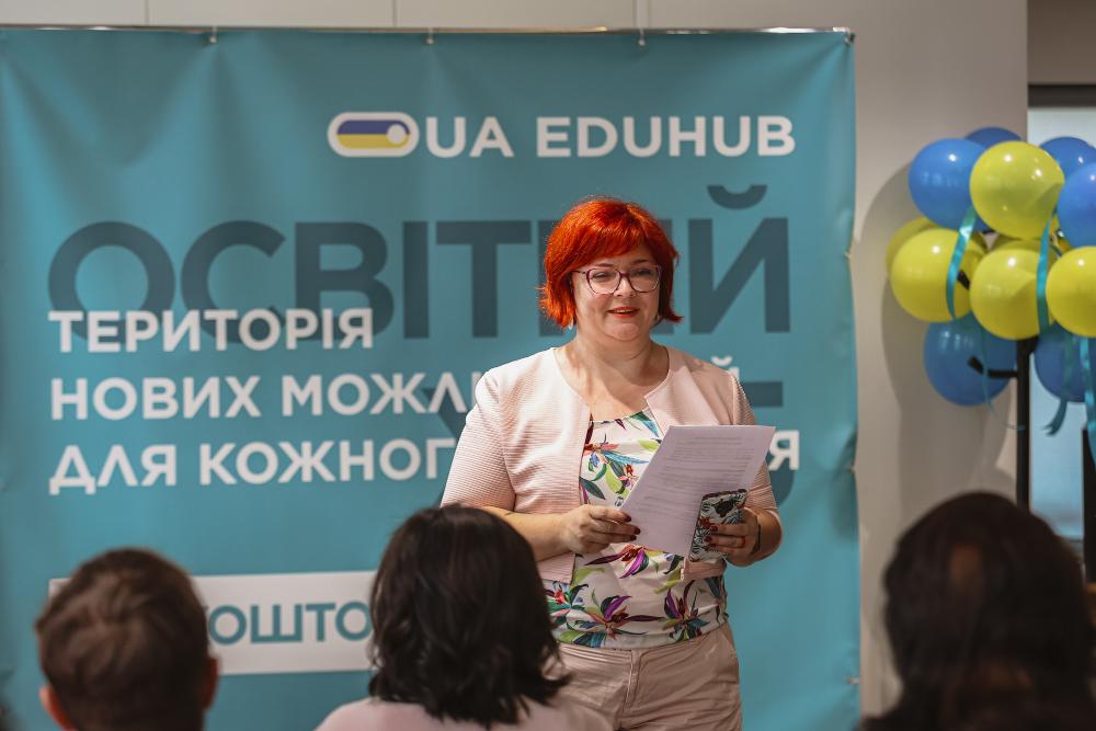 Zdjęcie galerii artykułu:  - Osoba przemawiająca podczas otwarcia Ukraińskiego Centrum Edukacji (2).jpg
